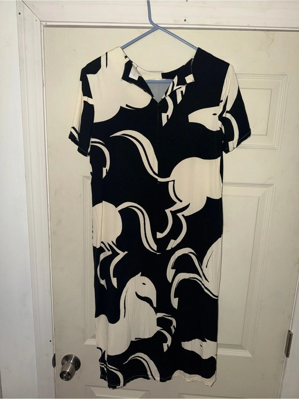 Corey Lynn Calter Abstract Midi Dress in Black & White Size Small - Picture 2 of 3